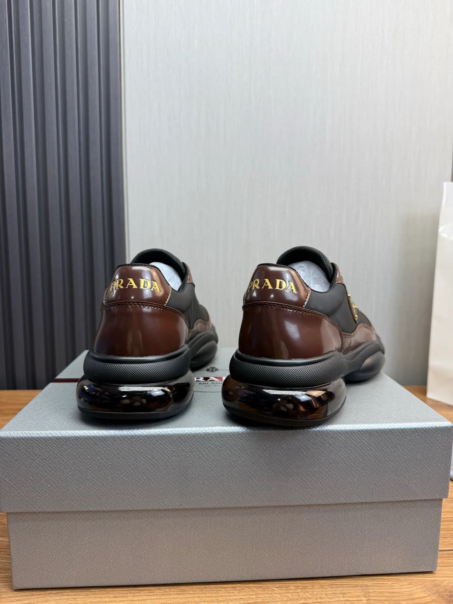 Men's shoes 💰660💰 [PRADA] Men's shoes are popular in the counter, official website is synchronized, 1 high-quality shipment ✔️Original cowhide upper + cowhide lining, 1🆚1 replica, original sole, 38-45 (45 customized, non-refundable)